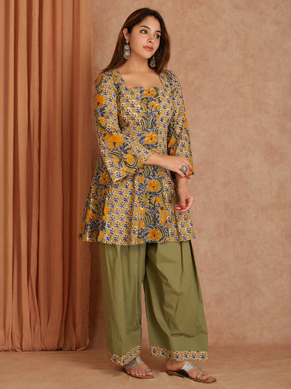 Green Cotton Solid Farsi Salwar