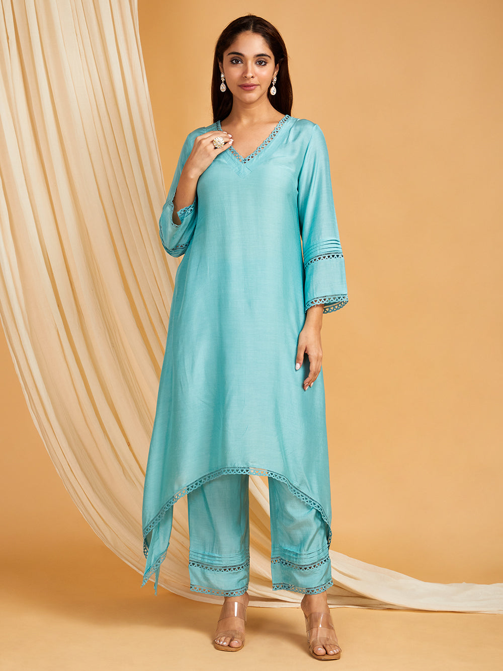 Lace Work Cotton Silk Kurta & Pants